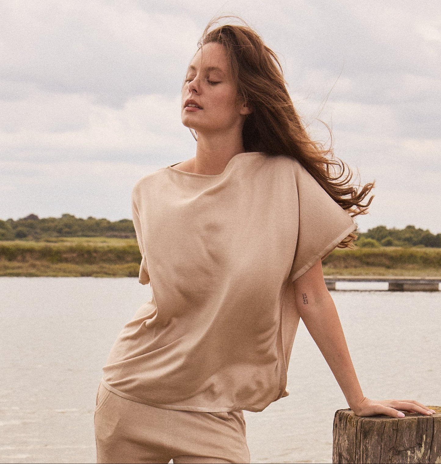 Short Sleeve Silk & Cashmere Boat Neck Top