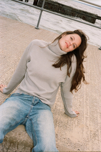 Thick, Premium Wool & Cashmere Roll Neck Jumper