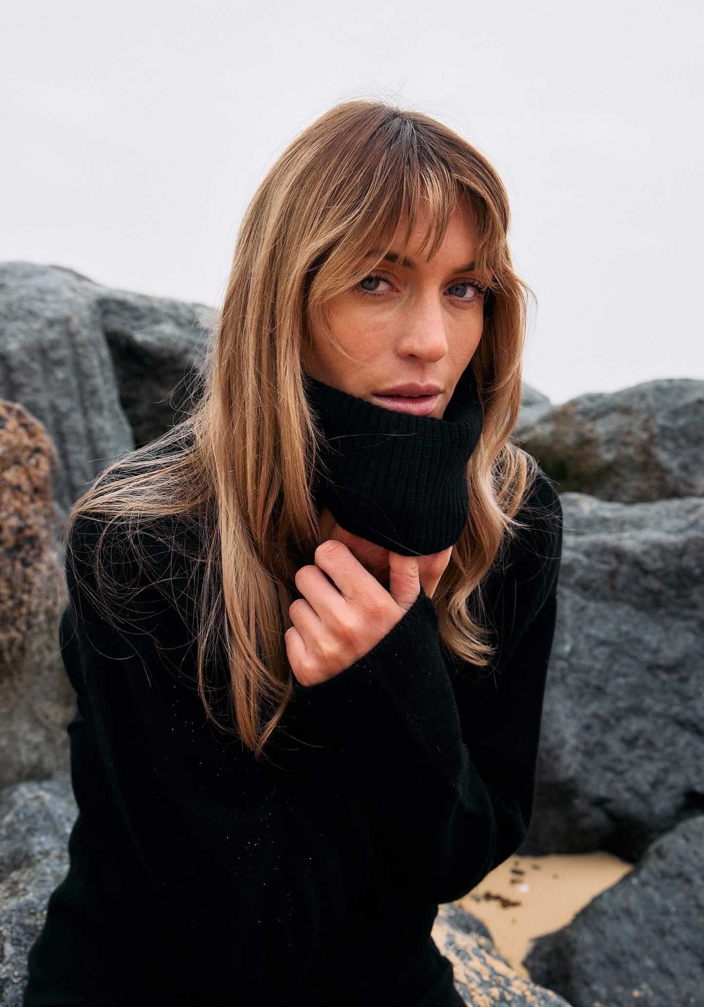 Thick, Premium Wool & Cashmere Roll Neck Jumper