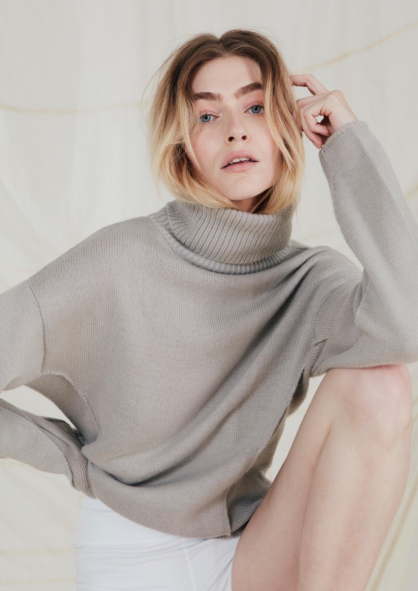 Thick, Premium Wool & Cashmere Roll Neck Jumper