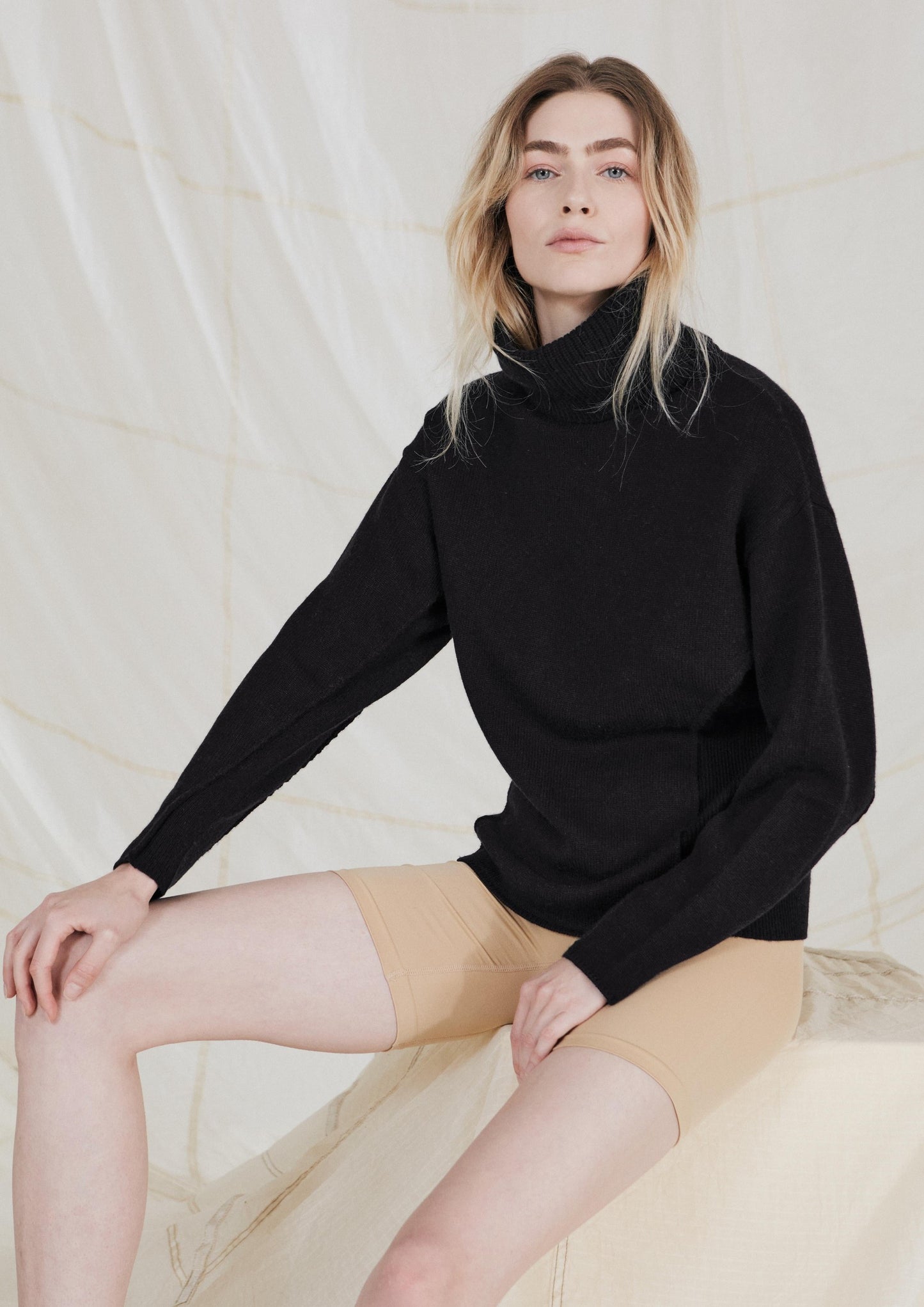 Thick, Premium Wool & Cashmere Roll Neck Jumper