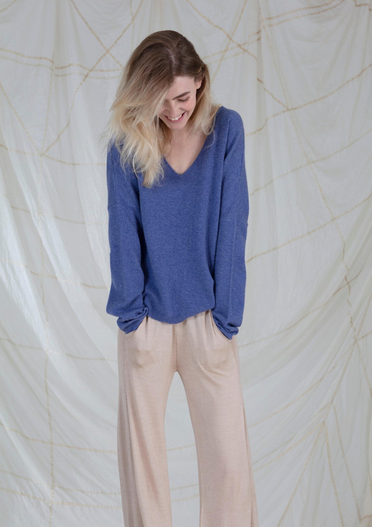 100% Cashmere V-neck Jumper