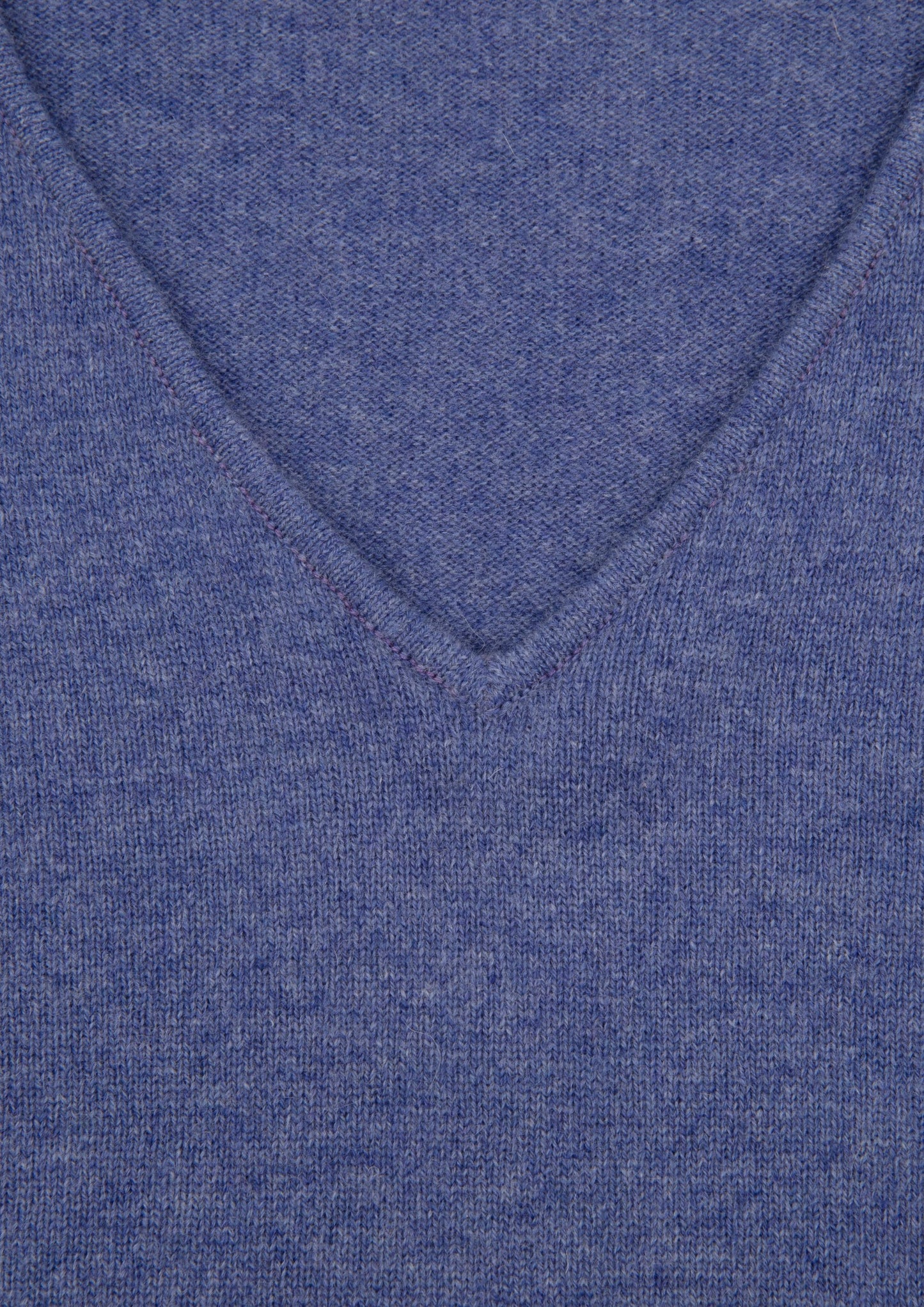 100% Cashmere V-neck Jumper